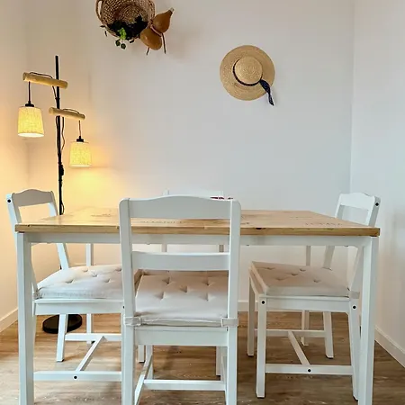 Mood Verso - Townhouse Style